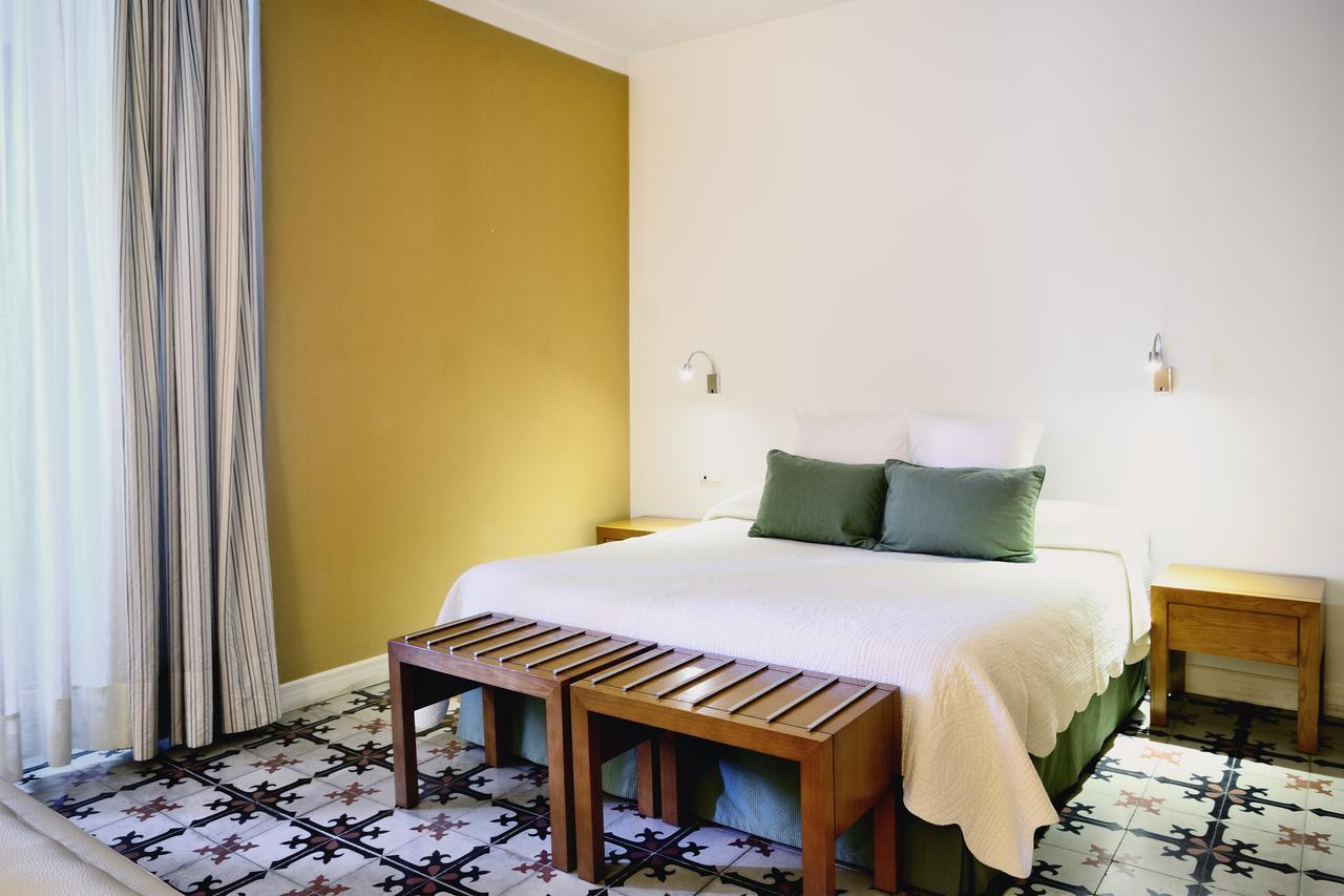 Hotel Ahc Palacio Coria Bagian luar foto