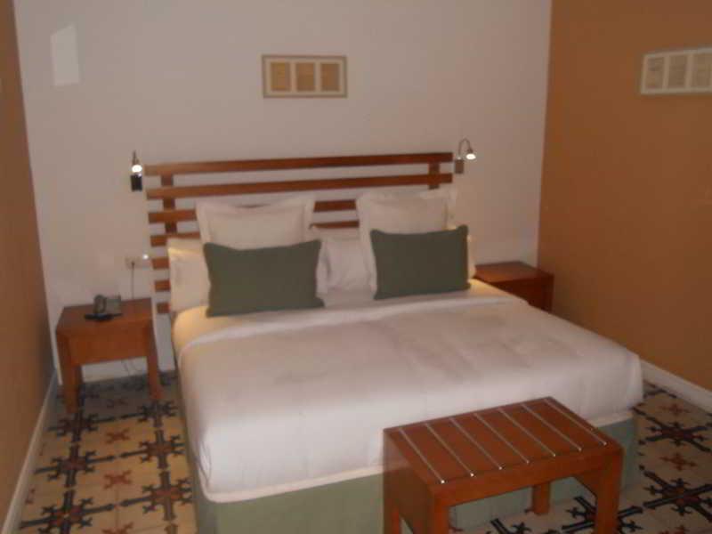 Hotel Ahc Palacio Coria Bagian luar foto